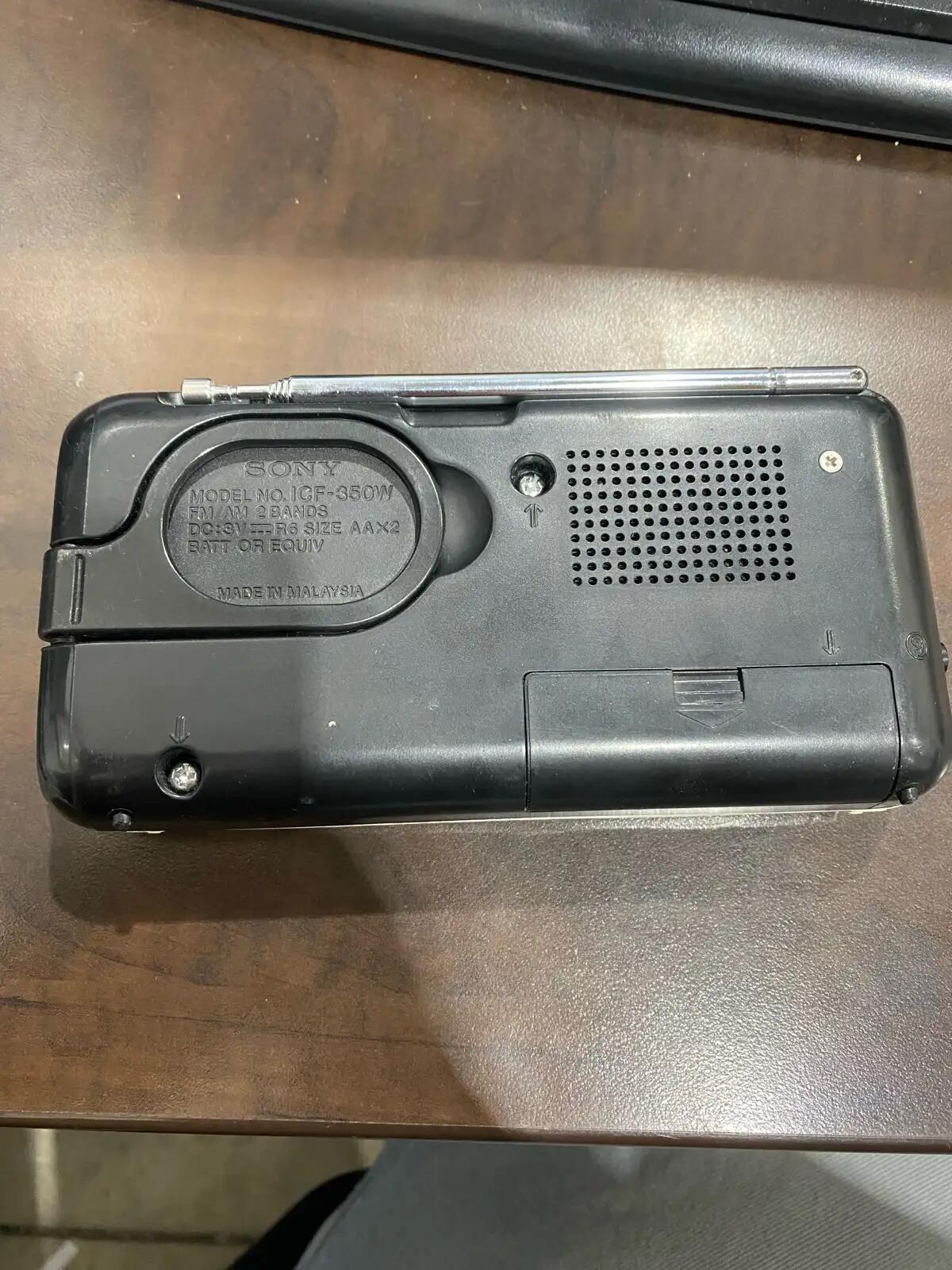 Sony ICF-350W2 Band FM/AM Portable Receiver.