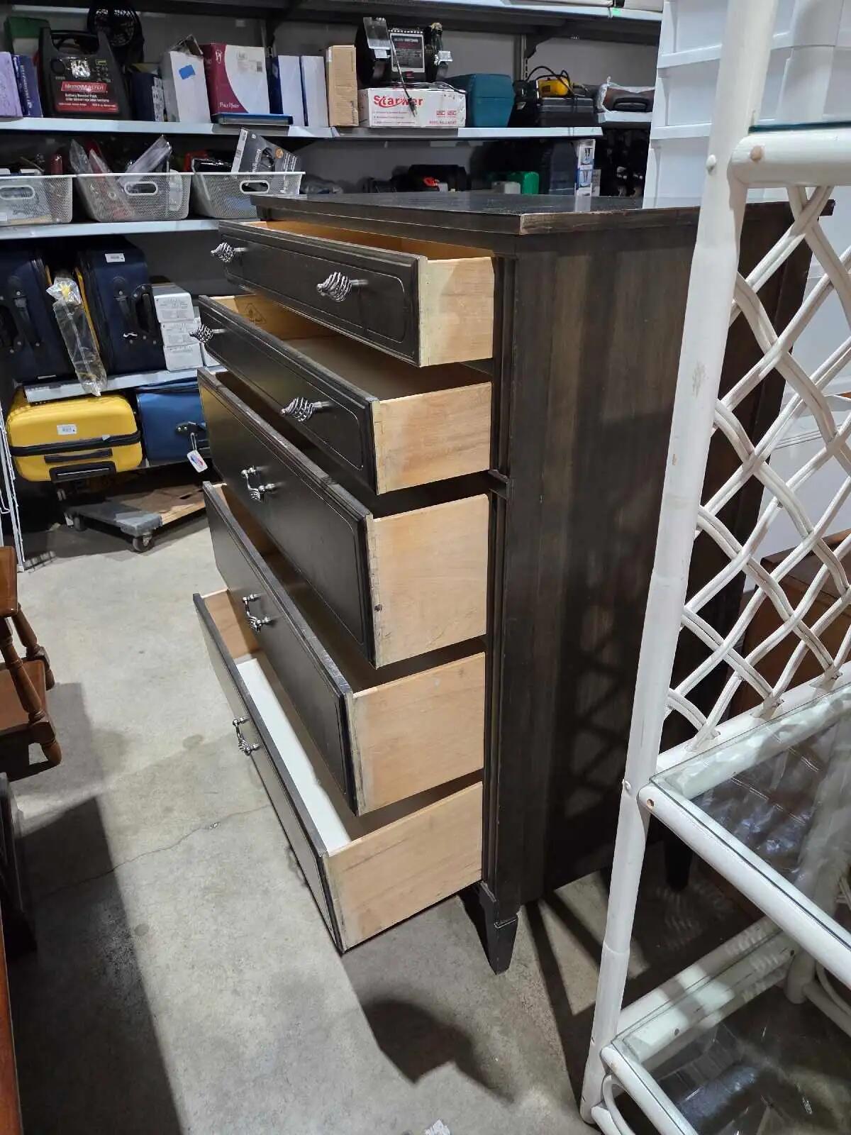 Haddon Hall Wooden 5-Drawer Dresser