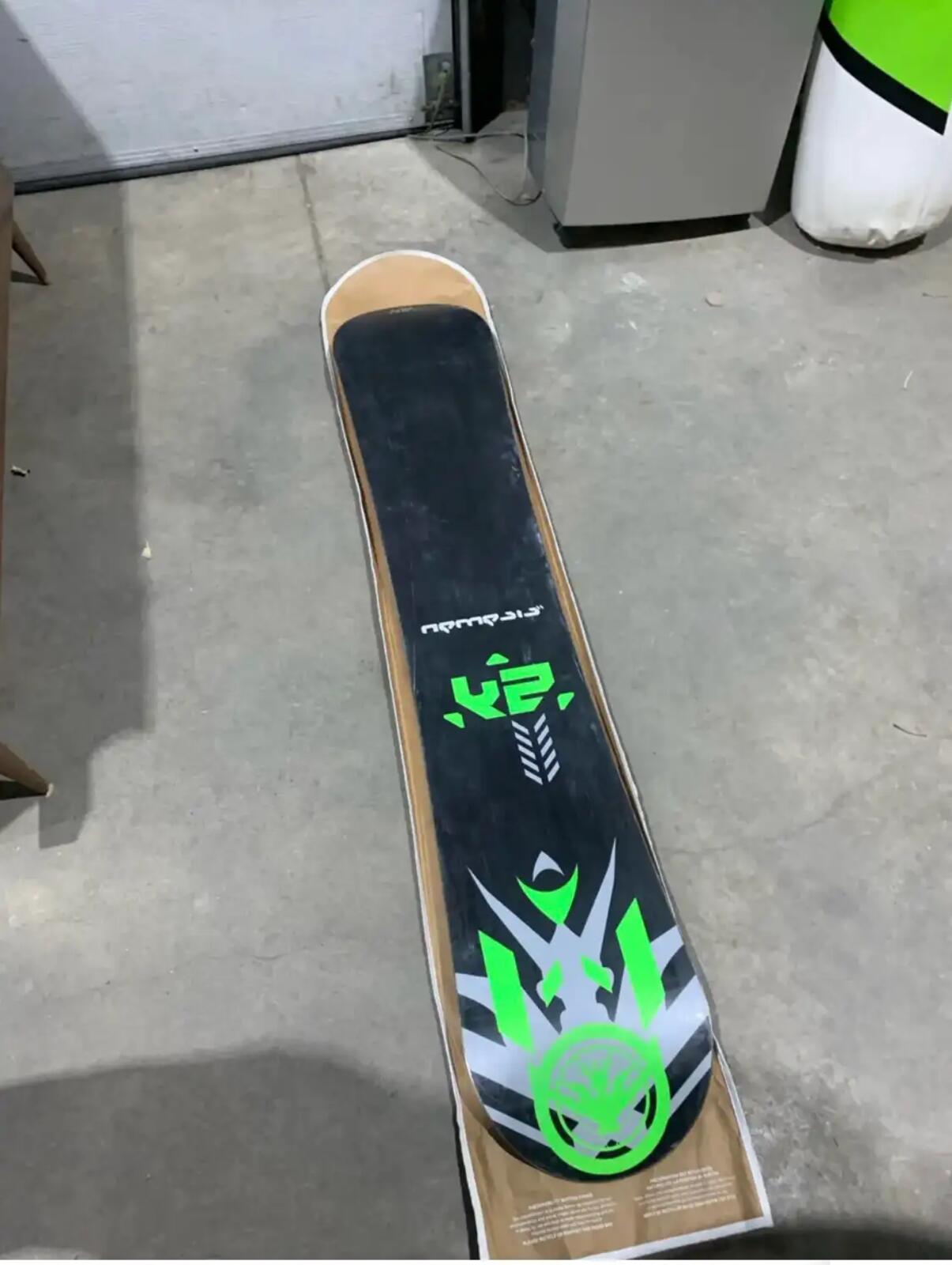 Nitro Snowboard With Neon Green Details - 161cm