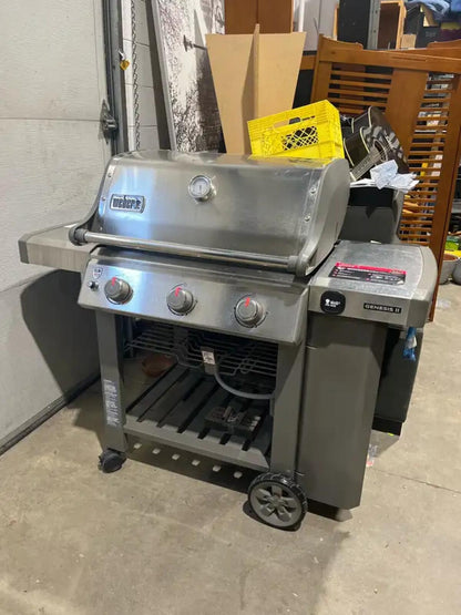Weber Genesis II 3-Burner BBQ