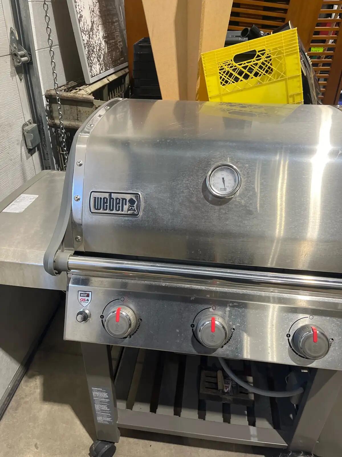 Weber Genesis II 3-Burner BBQ