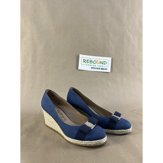 Salvatore Ferragamo Darley Espadrilles (Women’s Size 8.5)