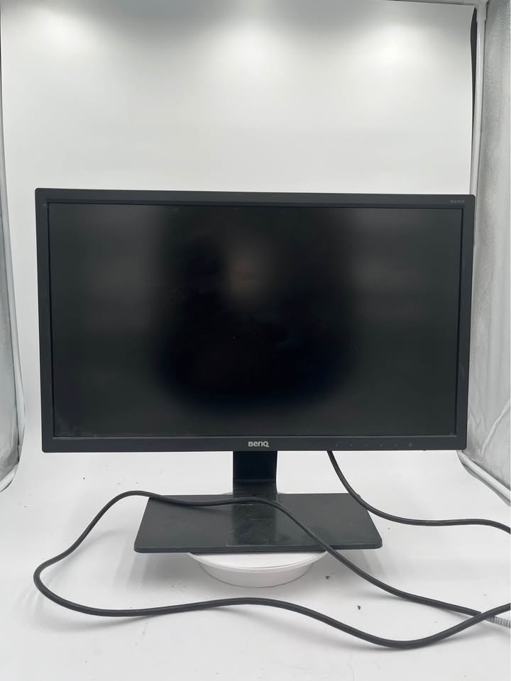 BenQ GW2270 21.5” LED Monitor – Good Used Condition (2 Available)