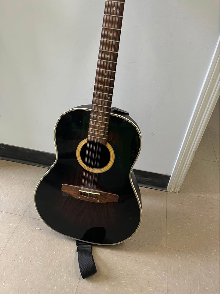 Ovation Applause AE-135 12-String Acoustic Electric Guitar – Good Used Condition