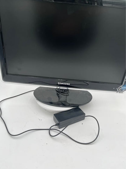Samsung SyncMaster P2270 22” LCD Monitor – Good Used Condition