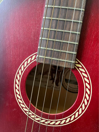 Art & Lutherie Ami Red Acoustic Guitar with Case – Excellent Condition