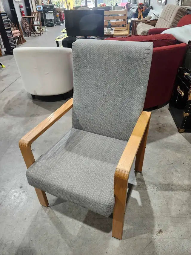 Simo Dow Wooden/Cushioned ArmChair - 1992