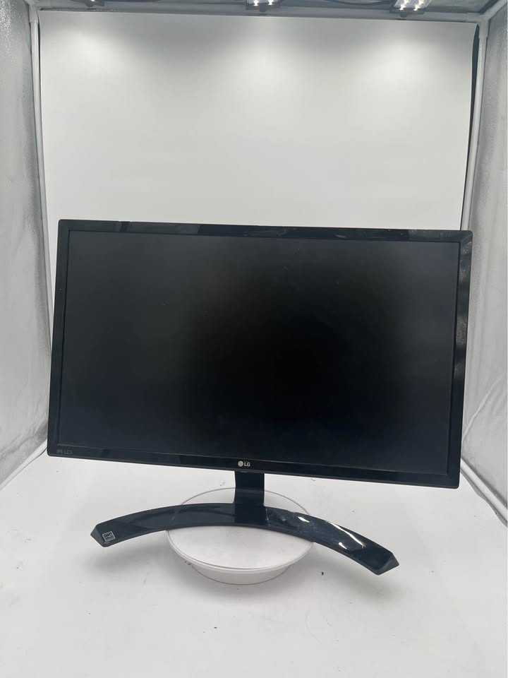 LG 22MP58VQ-P 22” LED Monitor – Tested & Working – Monitor Only