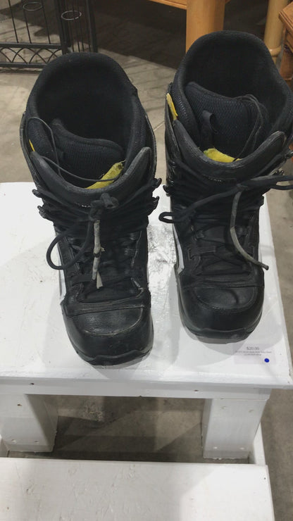Burton Hail Snowboard Boots (Size 11.0M)