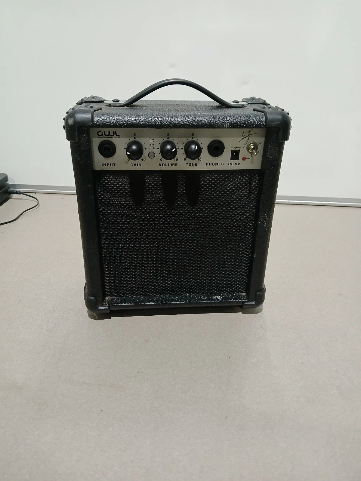 GWL Portable amplifier GOOD CONDITION