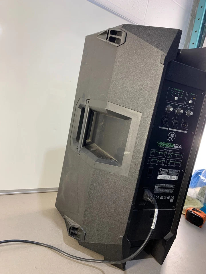 Mackie THUMP12A 1300W 12" POWERED LOUDSPEAKER